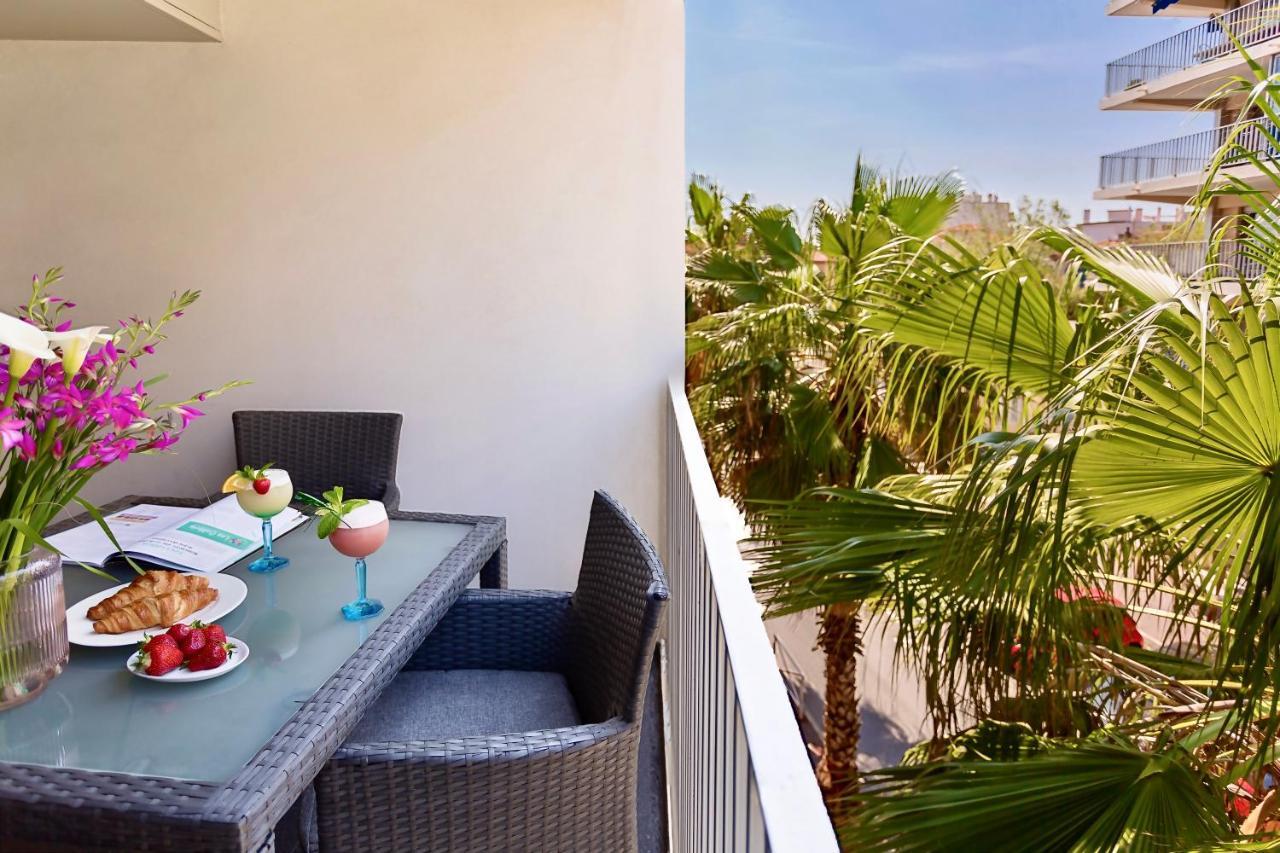 Royal Antibes - Luxury Hotel, Résidence, Beach&Spa Exterior foto
